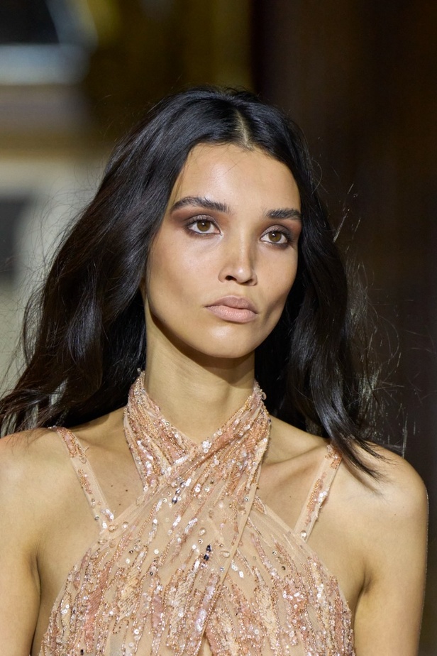 عرض أزياء زهير مراد لموسم ربيع وصيف 2022