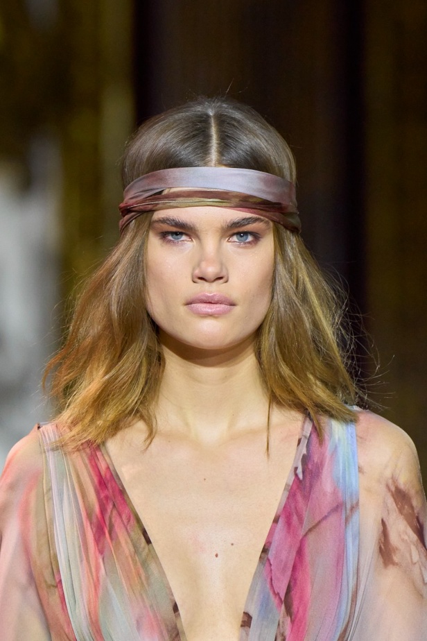 عرض أزياء زهير مراد لموسم ربيع وصيف 2022