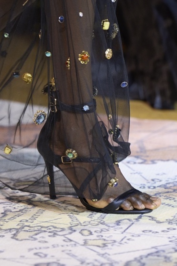 عرض أزياء زهير مراد لموسم ربيع وصيف 2022