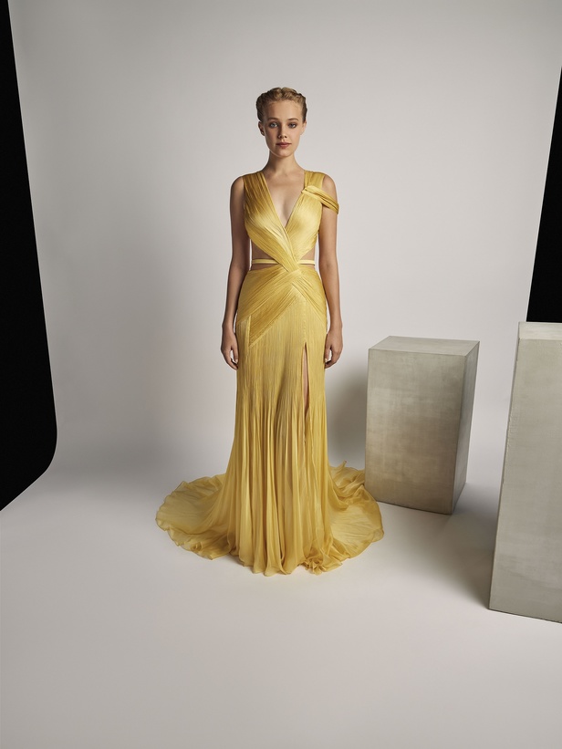 إشراقة الربيع في مجموعة رامي العلي للألبسة الفاخرة لربيع وصيف 2022