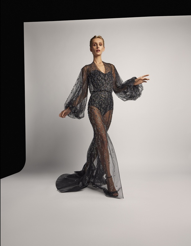 إشراقة الربيع في مجموعة رامي العلي للألبسة الفاخرة لربيع وصيف 2022