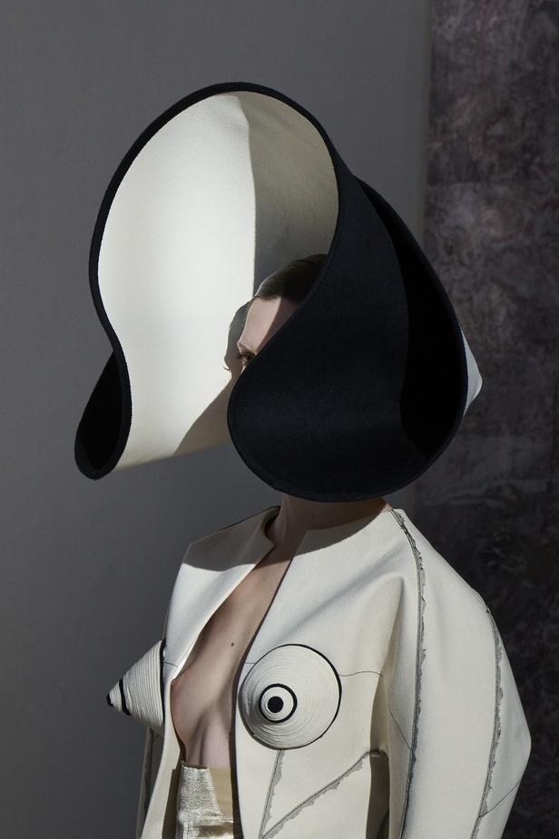 عرض أزياء سكياباريلي لموسم ربيع وصيف 2022