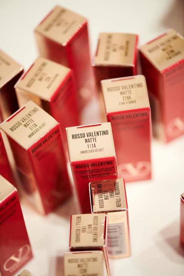 مجموعة فالنتينو للهوت كوتور لربيع وصيف 2022