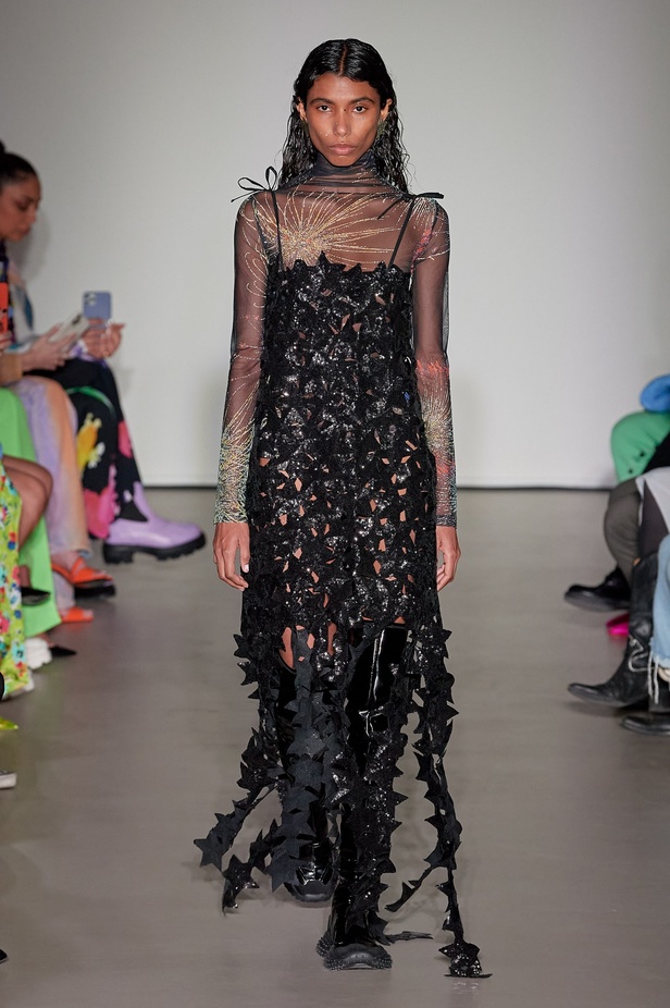 عرض MSGM لخريف وشتاء 2022