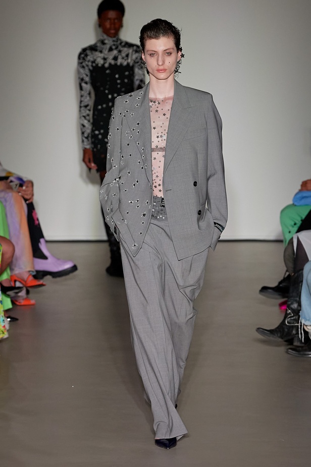 عرض MSGM لخريف وشتاء 2022