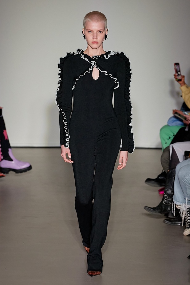 عرض MSGM لخريف وشتاء 2022