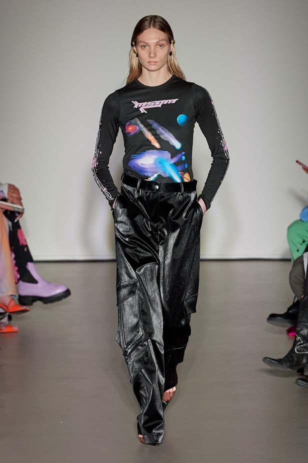 عرض MSGM لخريف وشتاء 2022