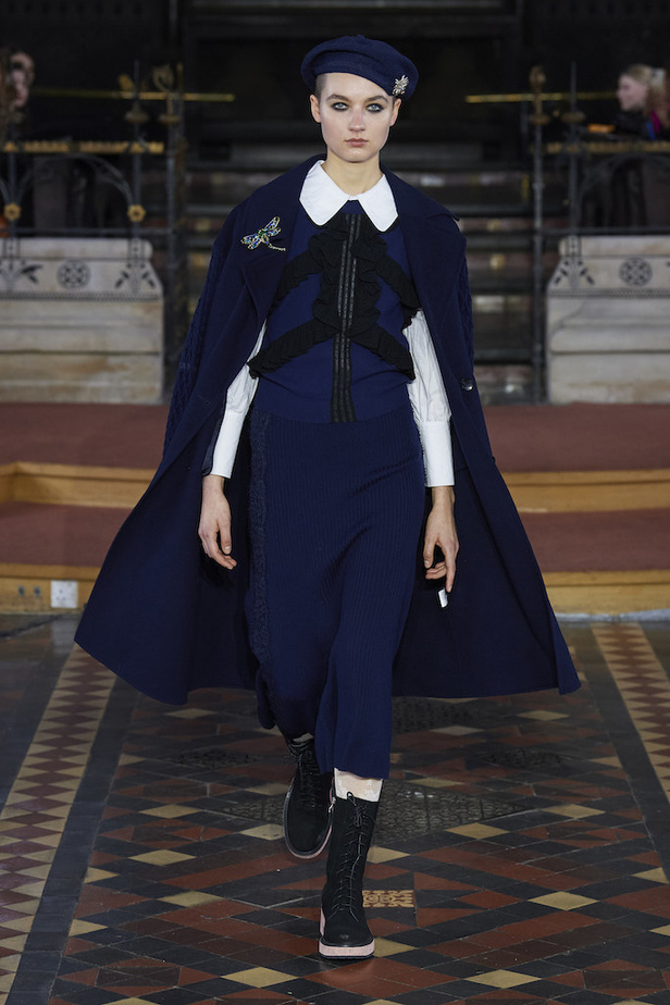 من مجموعة Bora Aksu لموسم خريف 2022