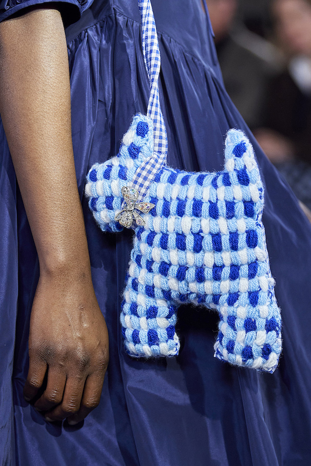 من مجموعة Bora Aksu لموسم خريف 2022