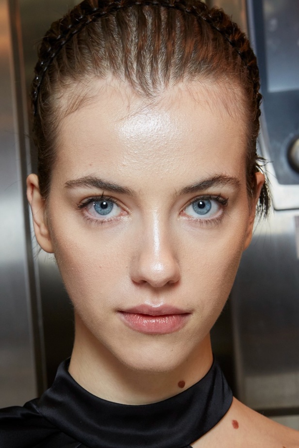 مجموعة David Koma لموسم خريف 2022