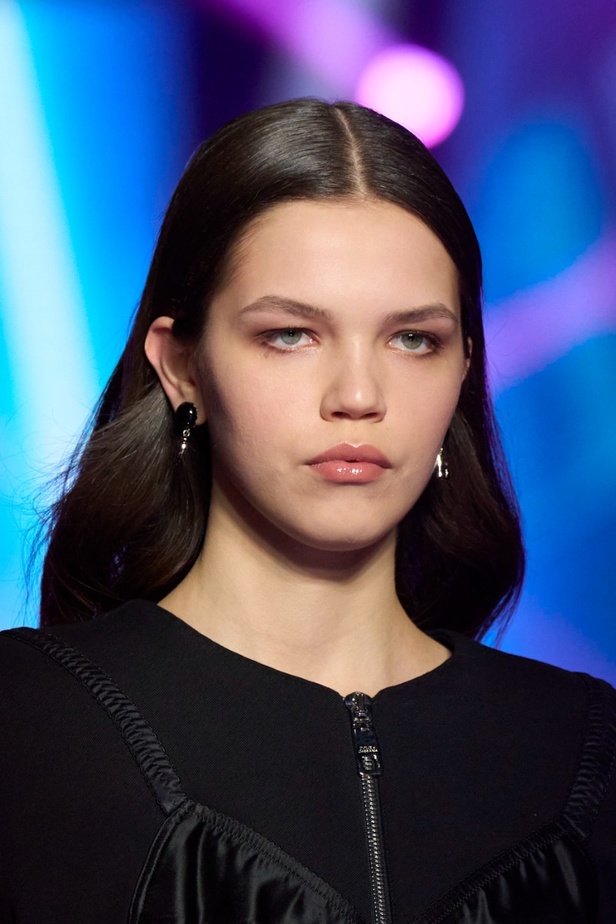 اطلالات جمالية من عرض أزياء Dolce&Gabbana لموسم خريف 2022