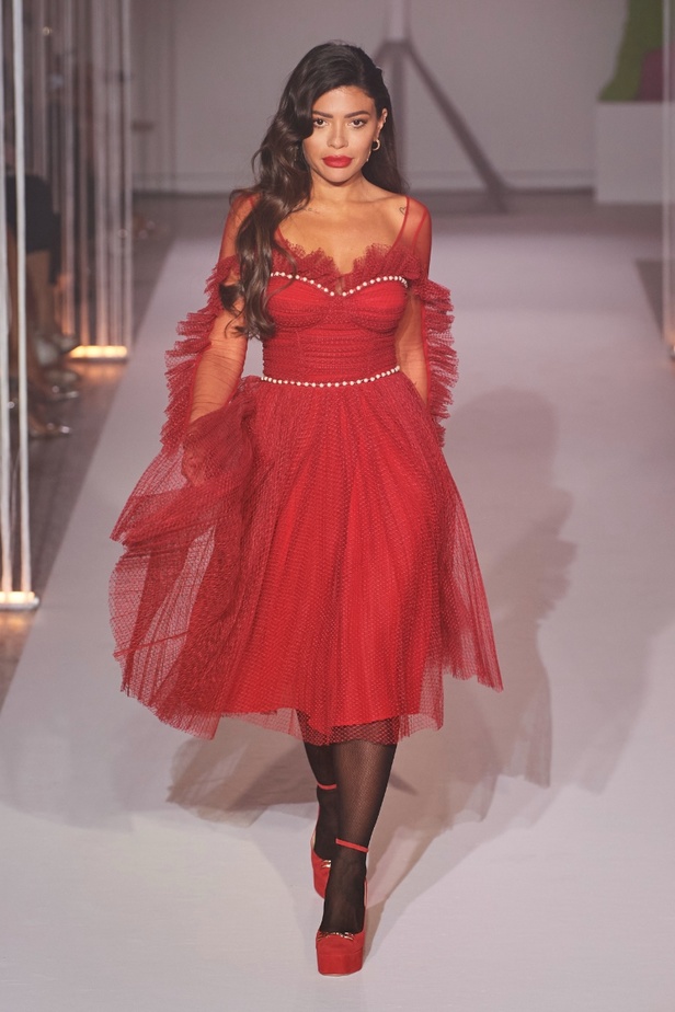 مجموعة Elisabetta Franchi لخريف وشتاء 2022