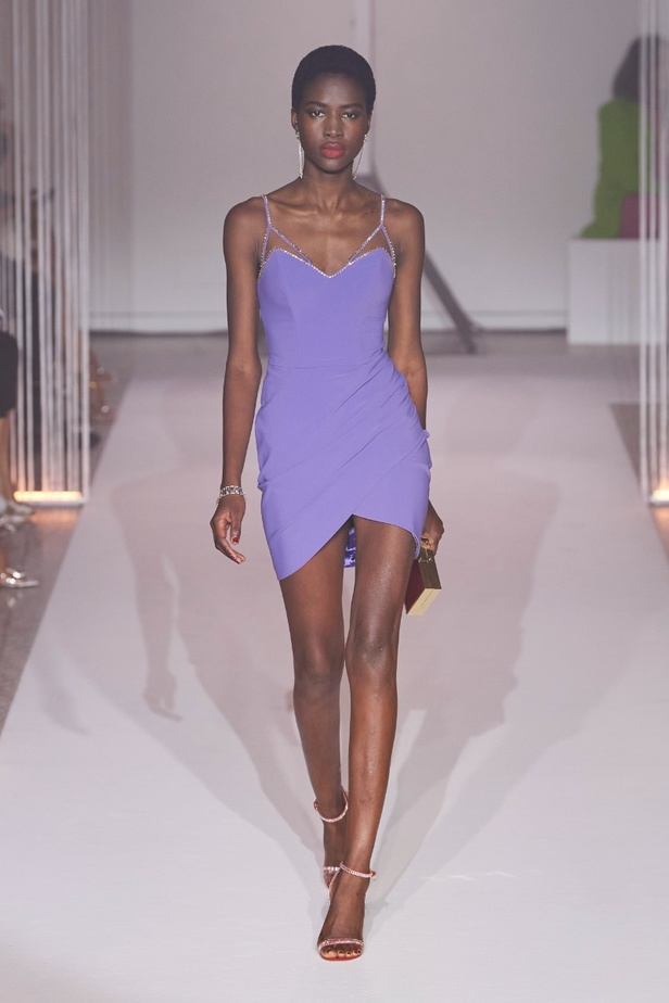 مجموعة Elisabetta Franchi لخريف وشتاء 2022