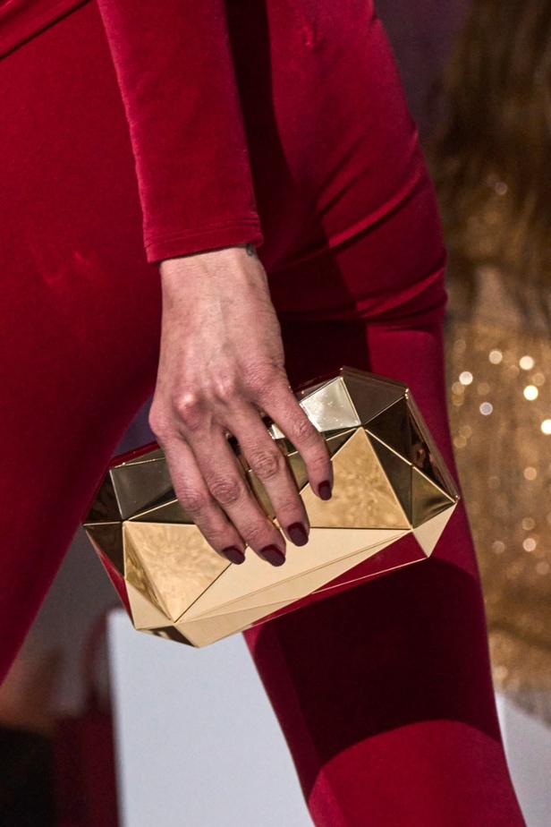 رائدات الموضة العربيات هن أبرز العارضات في مجموعة إليزابيتا فرانكي لخريف 22