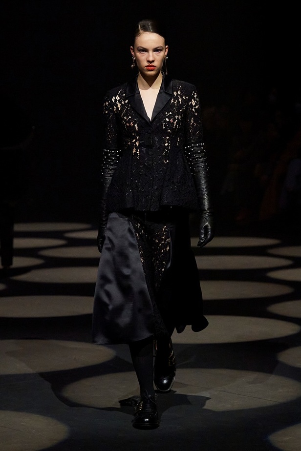 مجموعة Erdem لخريف وشتاء 2022