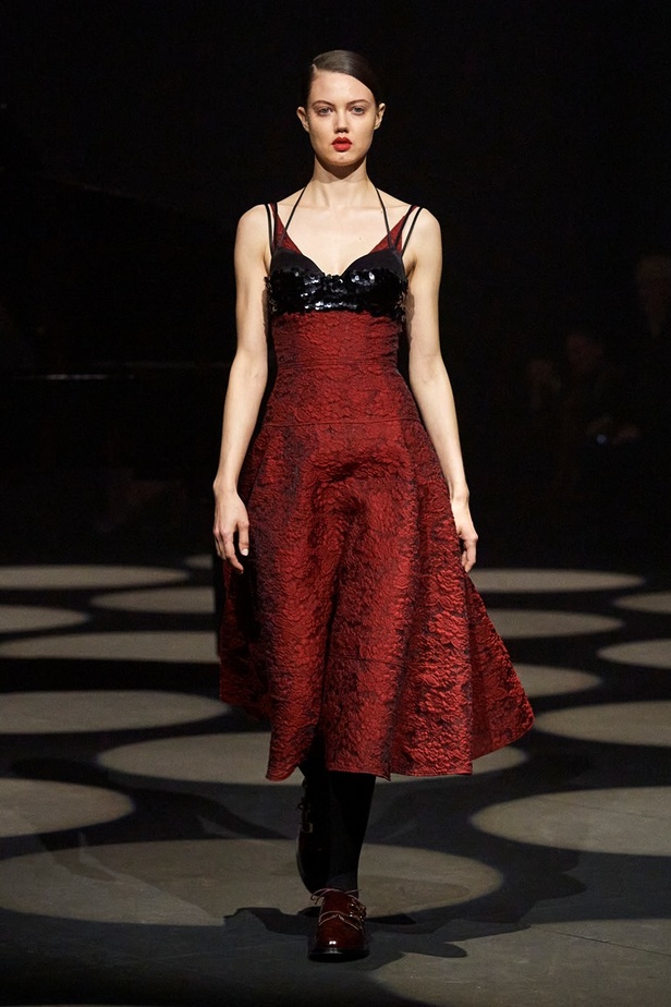 مجموعة Erdem لخريف وشتاء 2022