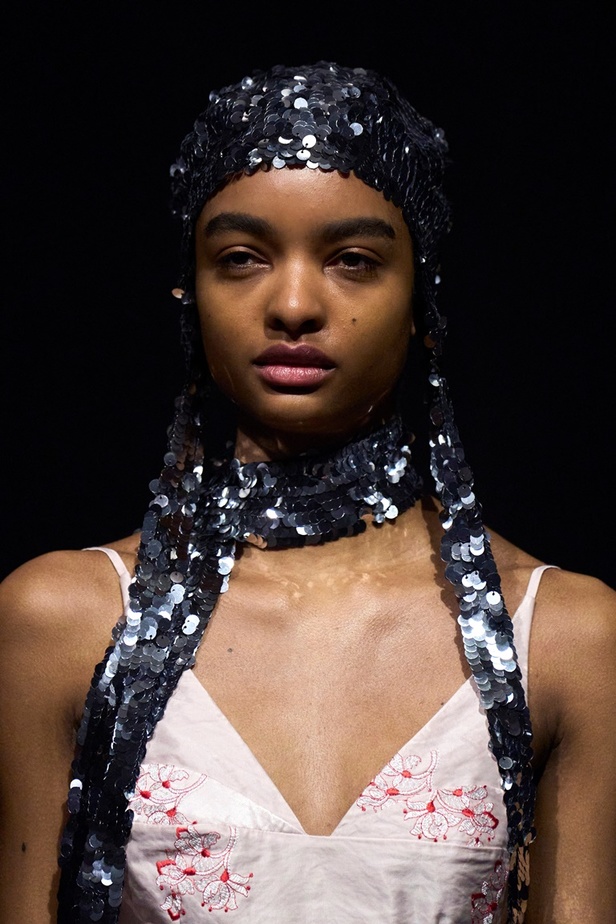 مجموعة Erdem لخريف وشتاء 2022