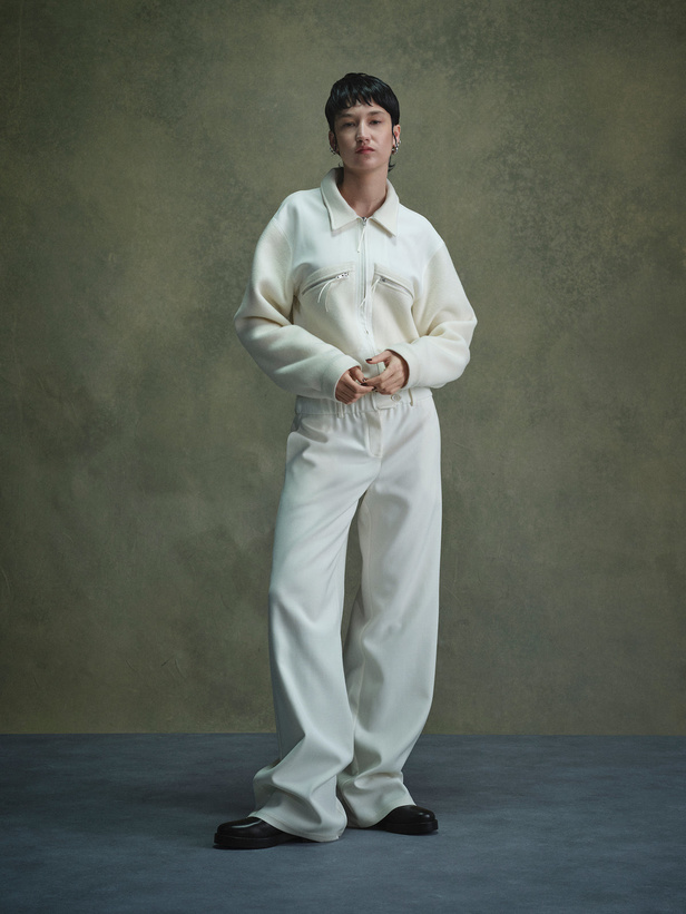 أزياء NOON BY NOOR تجمع عالم التناقضات لخريف وشتاء 2022