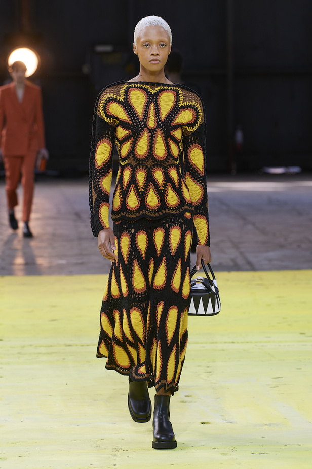 منمجموعة غابرييلا هيرست لخريف وشتاء 2022-2023