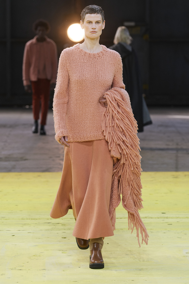 منمجموعة غابرييلا هيرست لخريف وشتاء 2022-2023