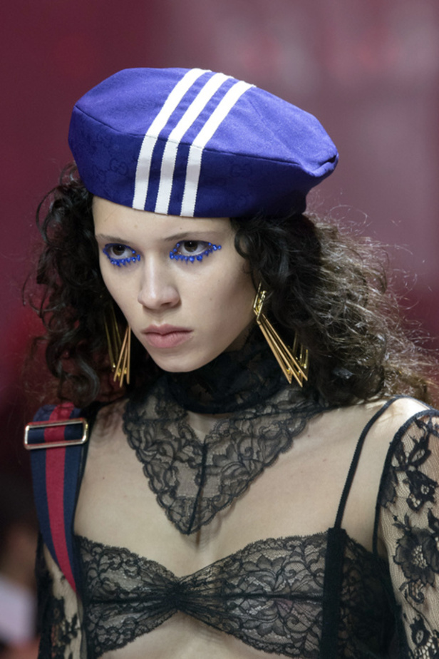 تعاون Adidas وGucci يذهل الحضور في مجموعة "غوشي" لخريف وشتاء 2022