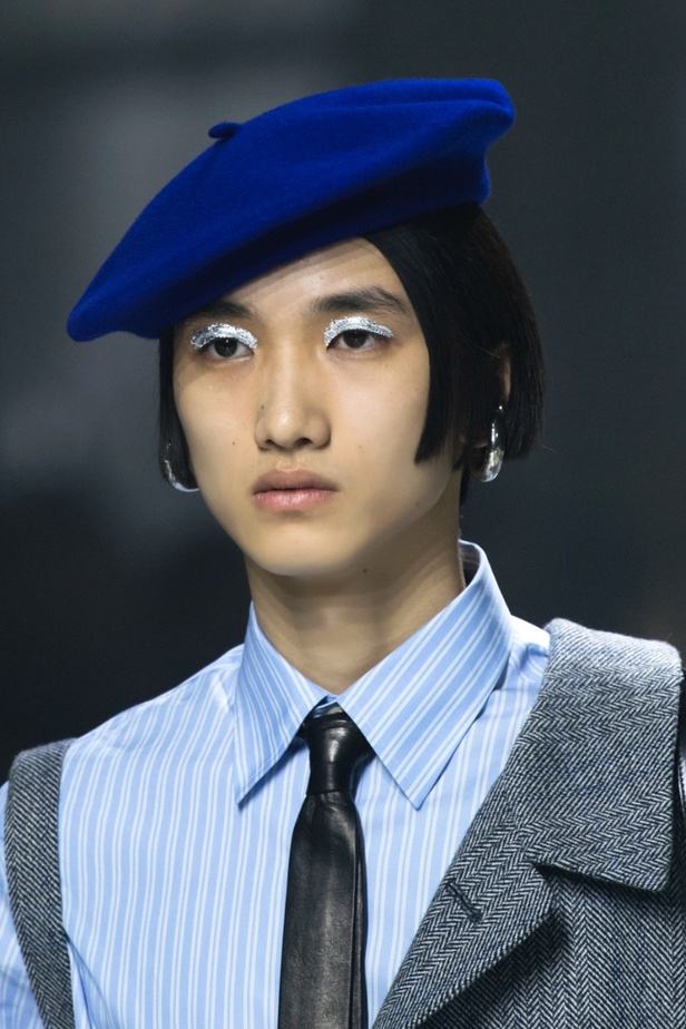 اطلالات جمالية من عرض أزياء Gucci لموسم خريف 2022