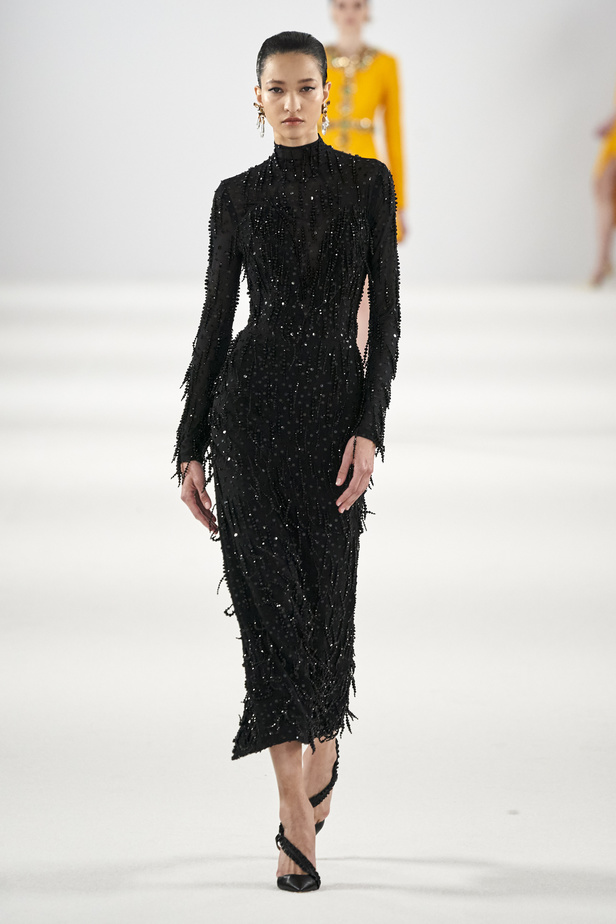 عرض أزياء مجموعة Carolina Herrera لموسم خريف وشتاء 2022 في نيويورك