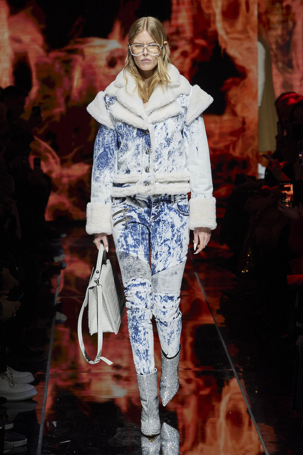 من عرض أزياء Philipp Plein لموسم خريف 2022