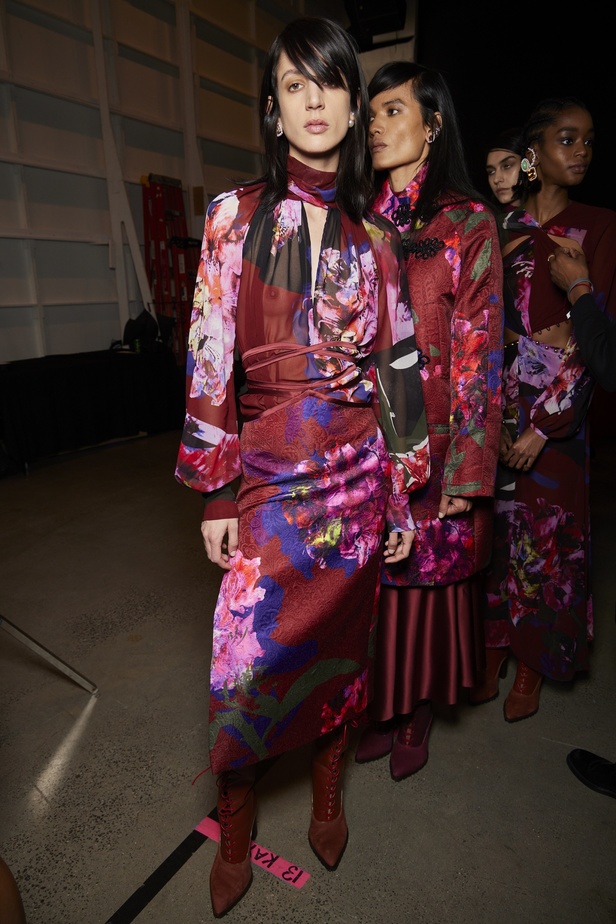 مجموعة أزياء Prabal Gurung لخريف وشتاء 2022