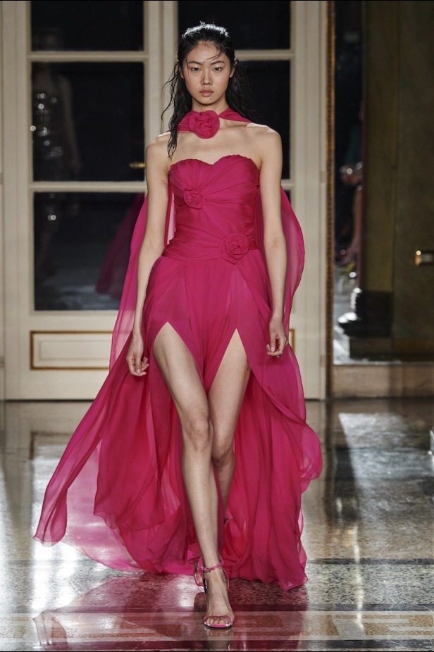 مجموعة Ermano Scervino لموسم خريف وشتاء 2022-2023