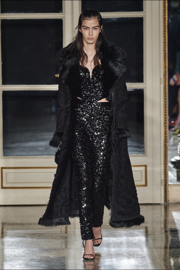 مجموعة Ermano Scervino لموسم خريف وشتاء 2022-2023