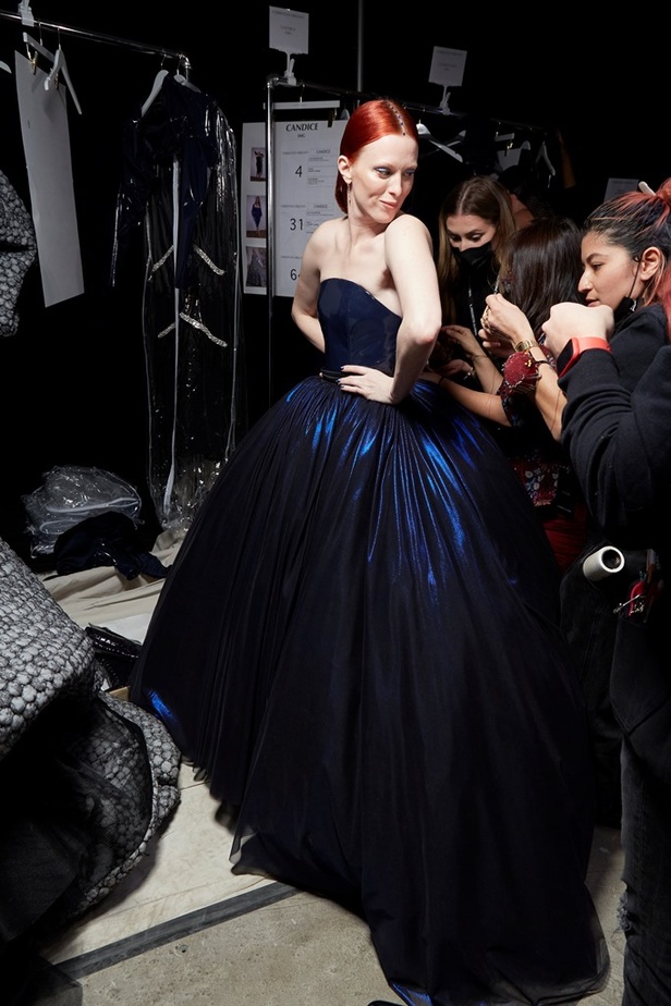 عرض أزياء Christian Siriano لخريف وشتاء 2022