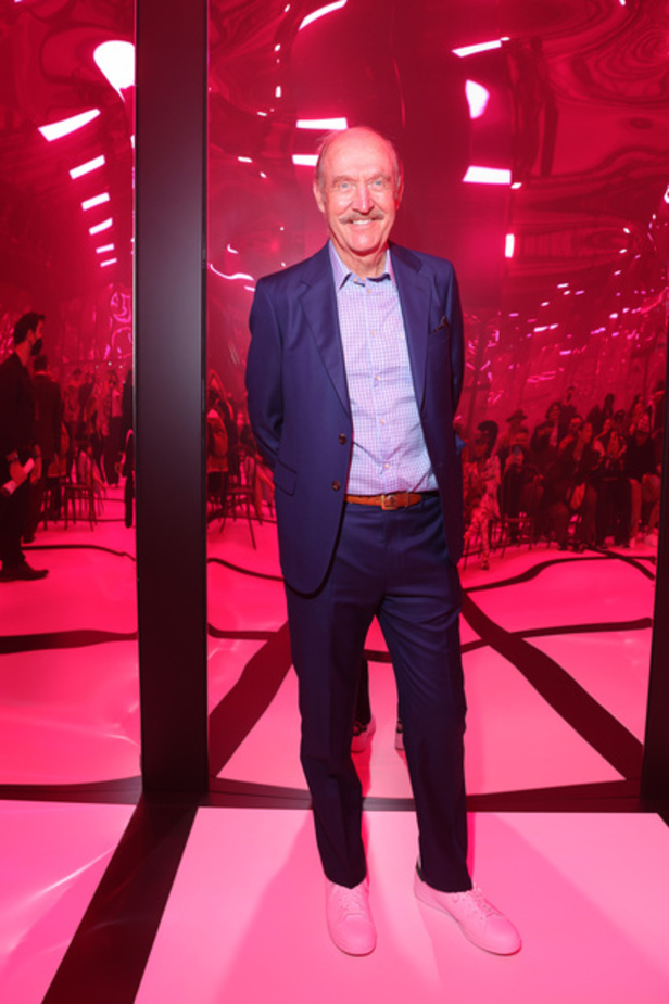 تعاون Adidas وGucci يذهل الحضور في مجموعة "غوشي" لخريف وشتاء 2022