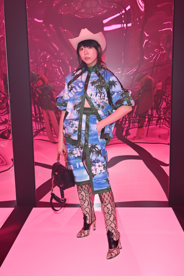 تعاون Adidas وGucci يذهل الحضور في مجموعة "غوشي" لخريف وشتاء 2022