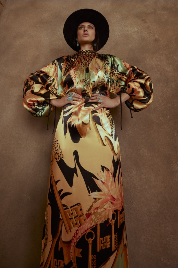 من مجموعة Temperley London لموسم خريف 2022