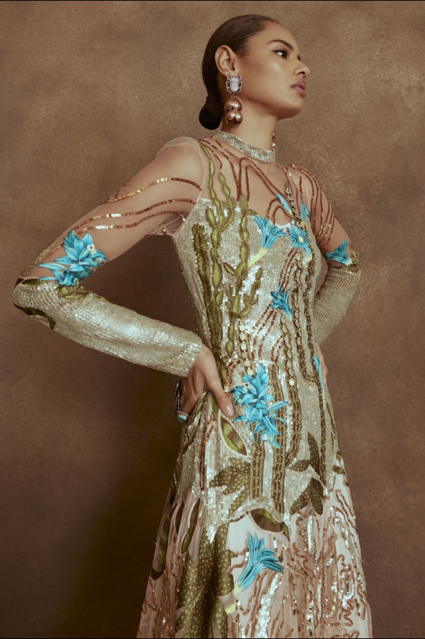 من مجموعة Temperley London لموسم خريف 2022