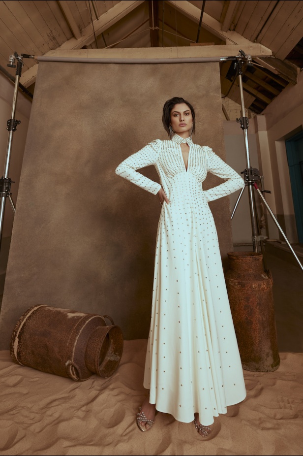 من مجموعة Temperley London لموسم خريف 2022