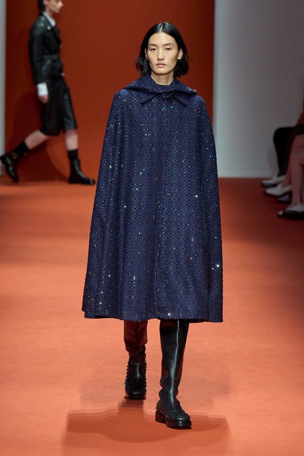 مجموعة Tod’s لخريف وشتاء 2022 إعادة تخيل لأيقونات الجمال الإيطالي