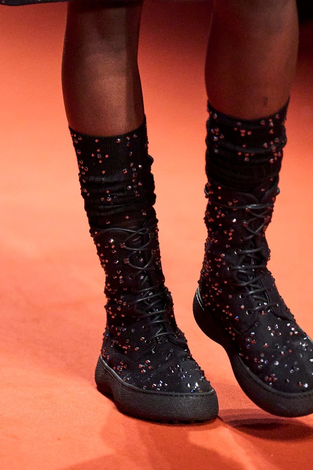 مجموعة Tod’s لخريف وشتاء 2022 إعادة تخيل لأيقونات الجمال الإيطالي