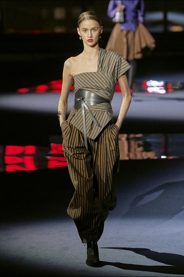 مجموعة Tory Burch لموسم خريف وشتاء 2022 