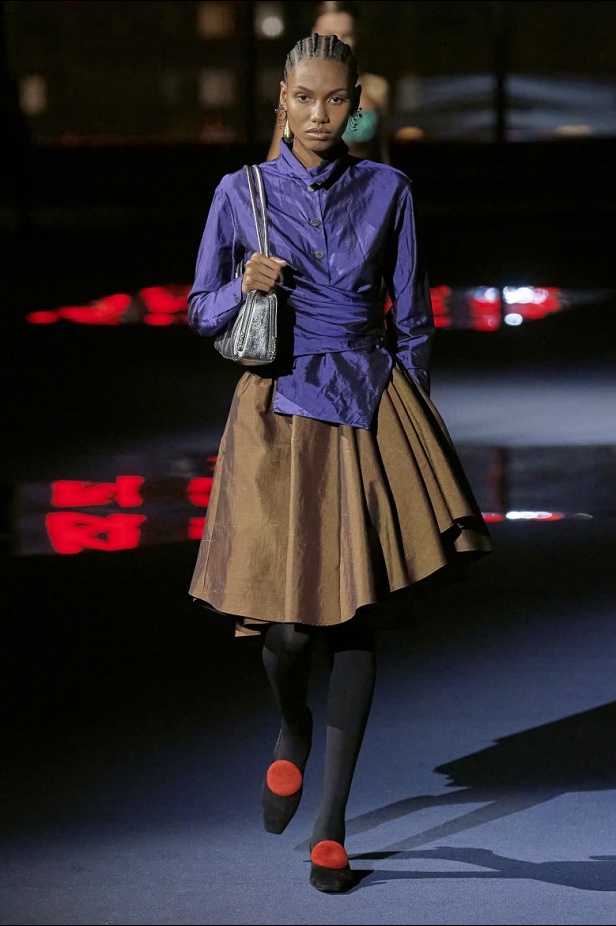 مجموعة Tory Burch لموسم خريف وشتاء 2022 