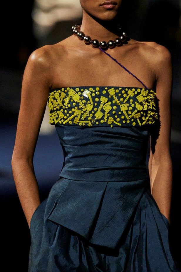 مجموعة Tory Burch لموسم خريف وشتاء 2022 