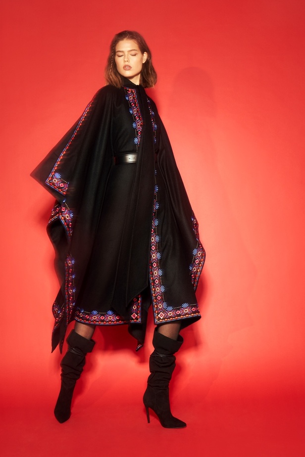 مجموعة زهير مراد لخريف وشتاء 2023 إطلالات عصرية ومغامرة لا تعرف حدوداً