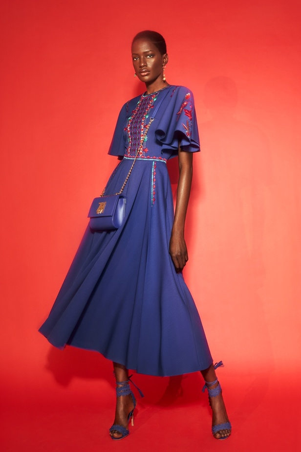 مجموعة زهير مراد لخريف وشتاء 2023 إطلالات عصرية ومغامرة لا تعرف حدوداً