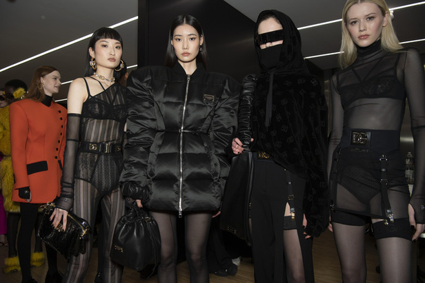 عرض أزياء Dolce&Gabbana لموسم خريف 2022