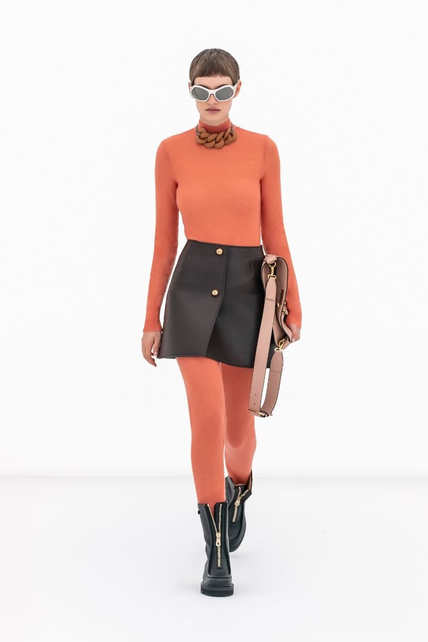  الأزياء العملية هي بطلة مجموعة أزياء Salvatore Ferragamo لخريف 2022