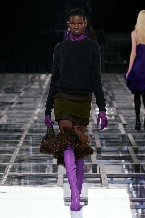 عرض أزياء Givenchy لخريف وشتاء 2022-2023