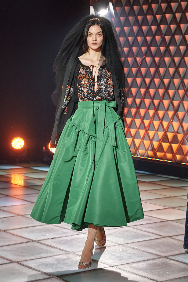 من عرض أزياء Andreas Krönthaler for Vivienne Westwood