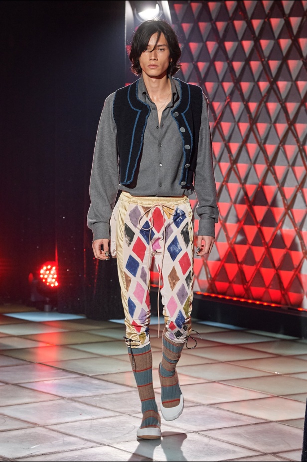 من عرض أزياء Andreas Krönthaler for Vivienne Westwood