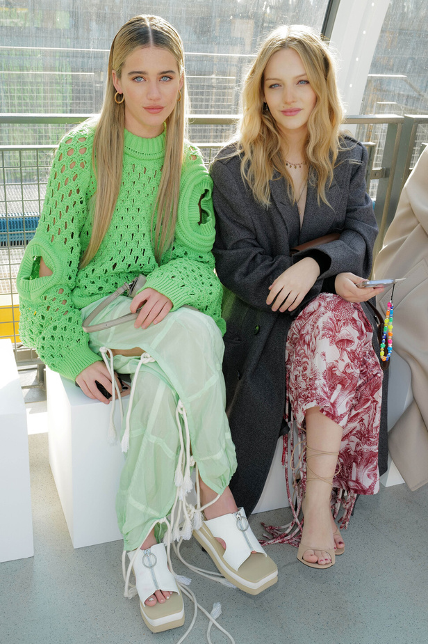 عرض أزياء Stella McCartney لموسم خريف 2022